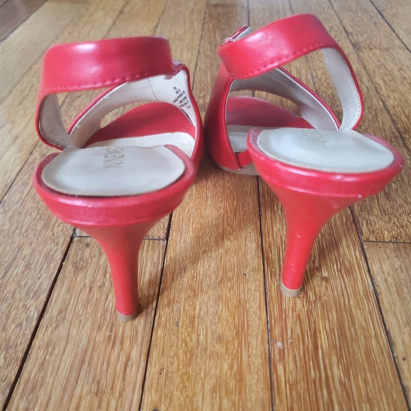 Nine west red sandals heels 9.5 - Picture 6 of 7